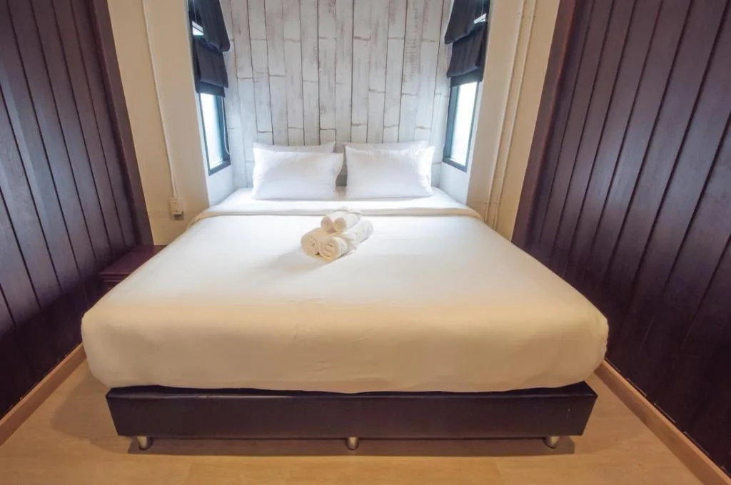 Superior Double Room — Sathu Hotel